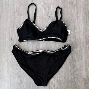 Time and True Women's Black W/Exposed White Elastic 2-Piece Textured Bikini XL